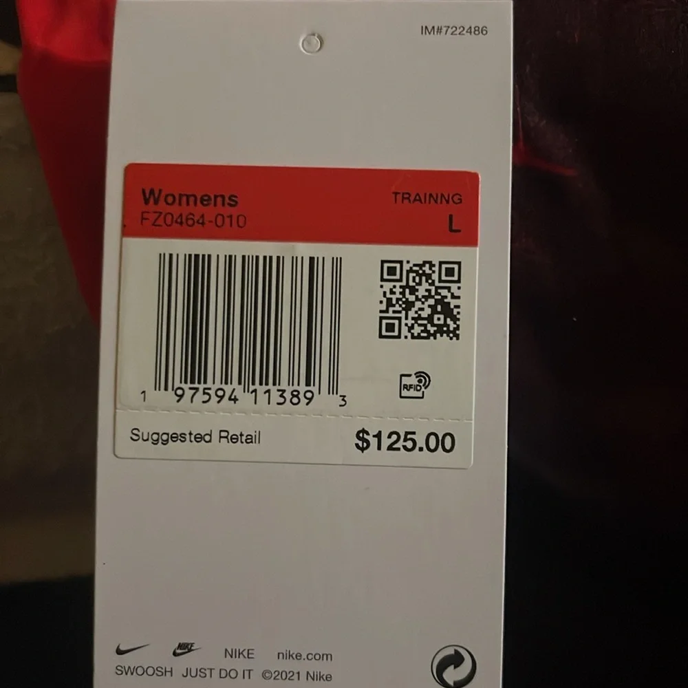 Nike workout suits - Picture 3 of 3